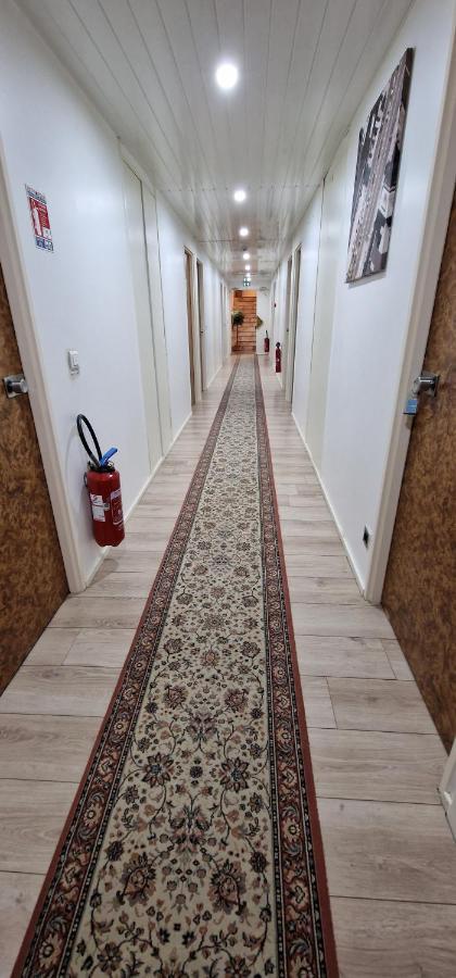 Kyriad Direct Арпежон Екстериор снимка